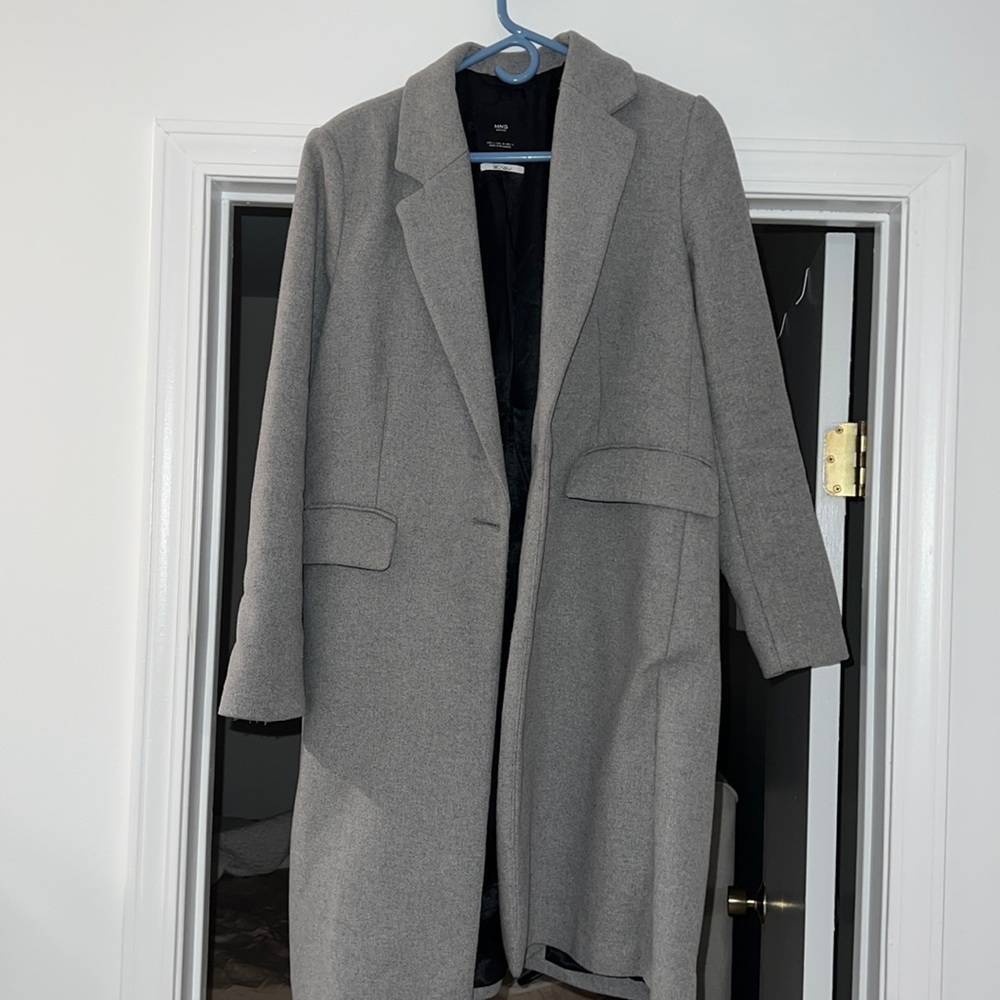 Mango Trench